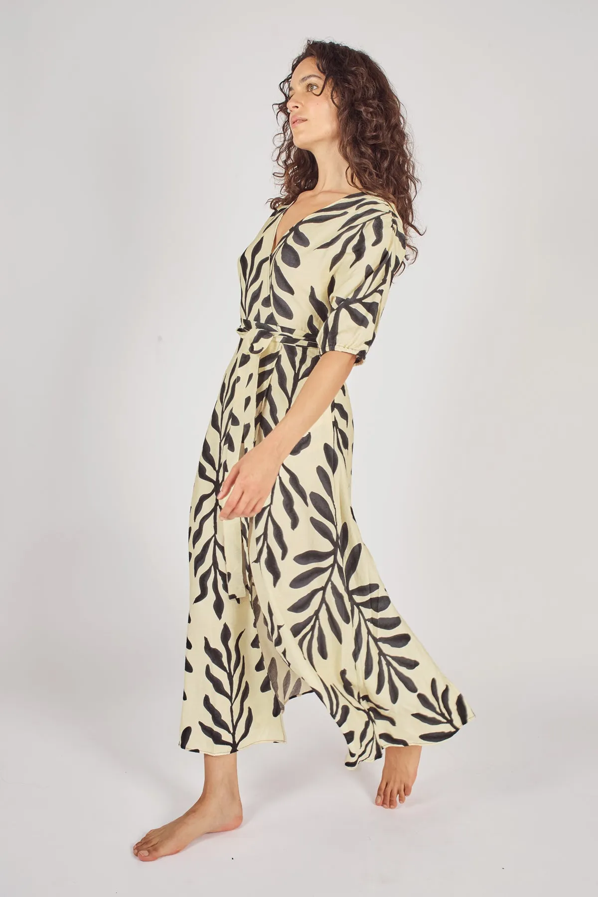 Before Midnight Charlie Wrap Dress by Traffic People in Black/Cream