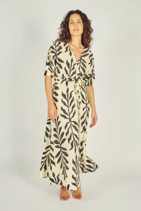 Before Midnight Charlie Wrap Dress by Traffic People in Black/Cream
