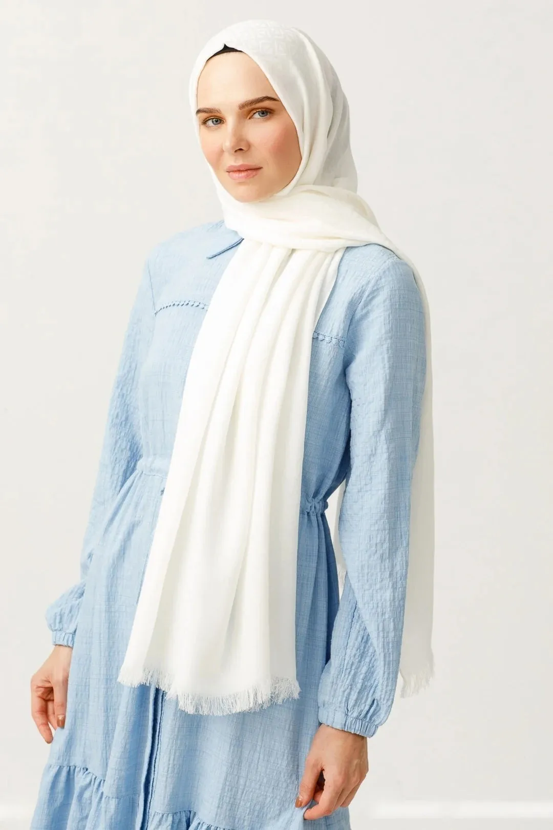 Ecru Triangle Pattern Cotton Jacquard Hijab