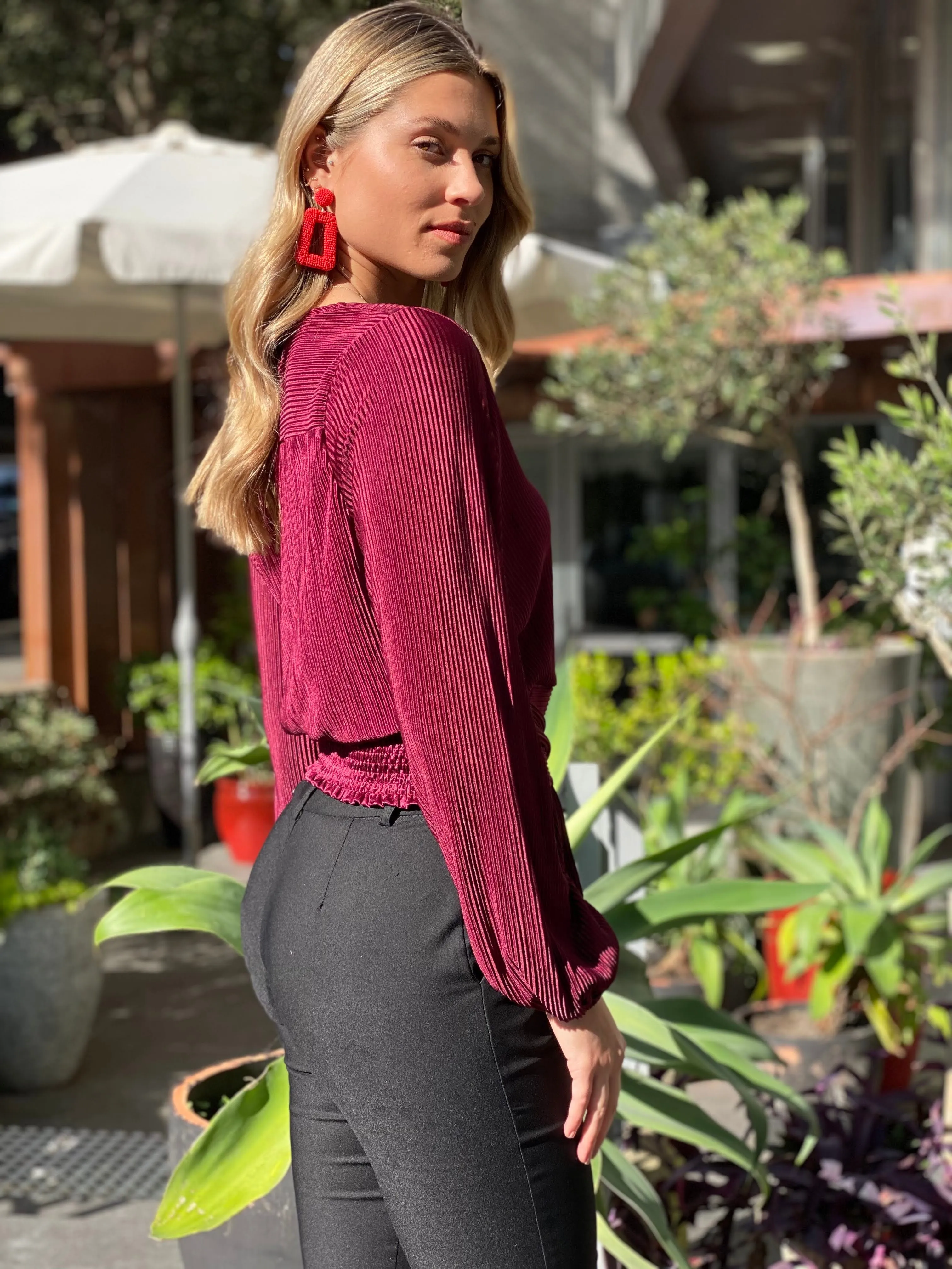 LA1125-2SS wrap blouse