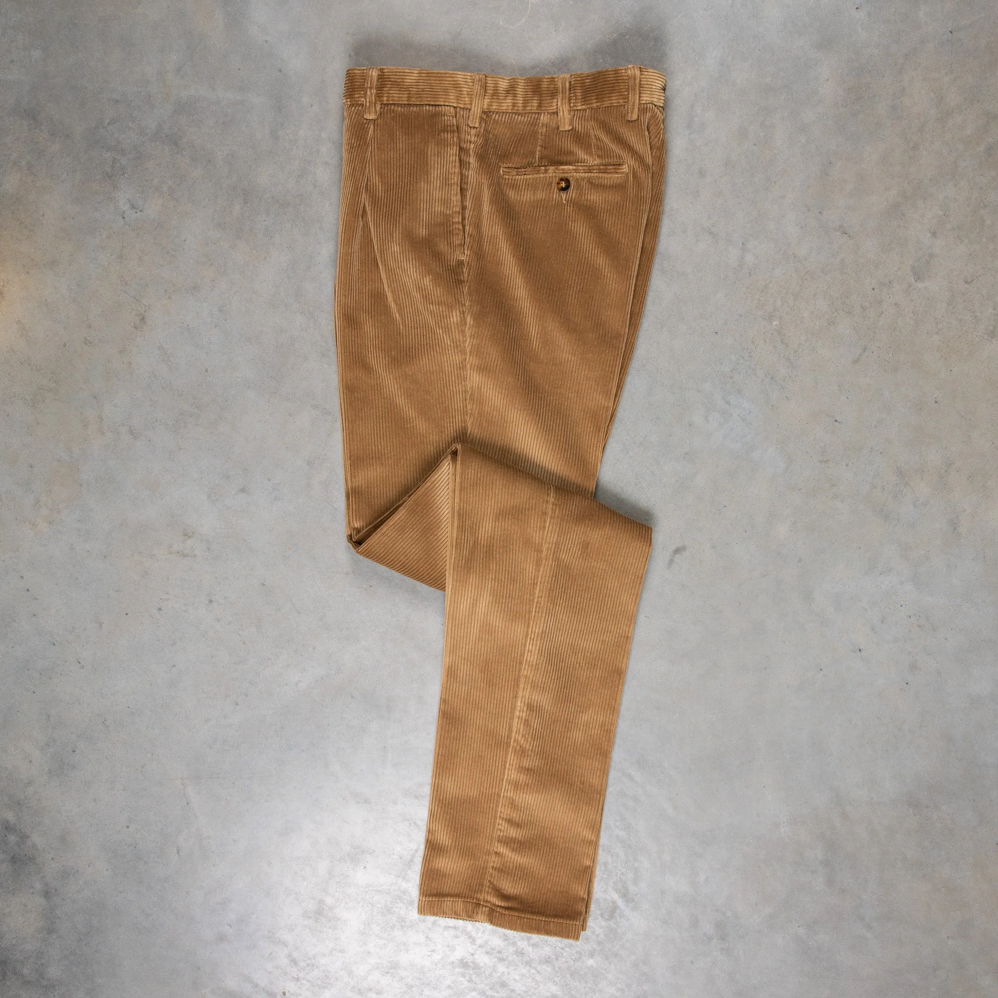 Rota Pantaloni High Rise Regular Fit 8-Wale Corduroy Beige Scuro