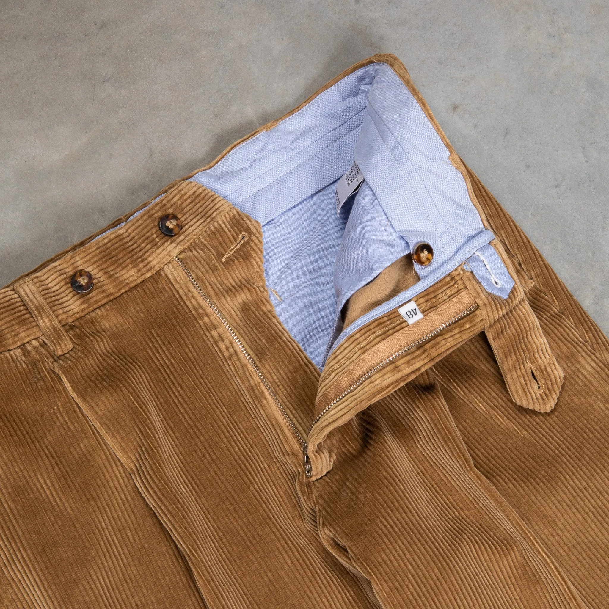 Rota Pantaloni High Rise Regular Fit 8-Wale Corduroy Beige Scuro